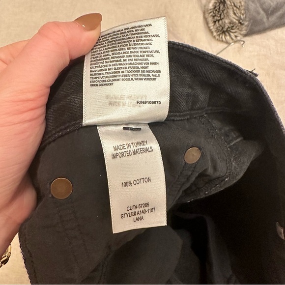 COPY - AGOLDE Lana High Rise Black Jeans - Picture 4 of 5